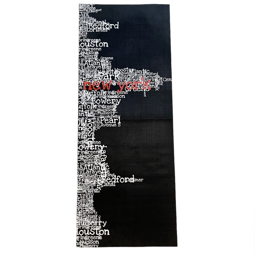 NY table runner - Picture 2 of 3